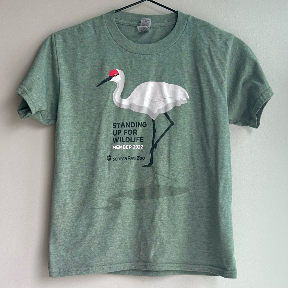 whooping crane t-shirt from seneca park zoo.. NEW